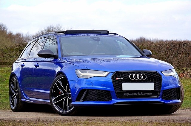 modré Audi